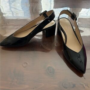 Chic Black Patent Slingback Heels